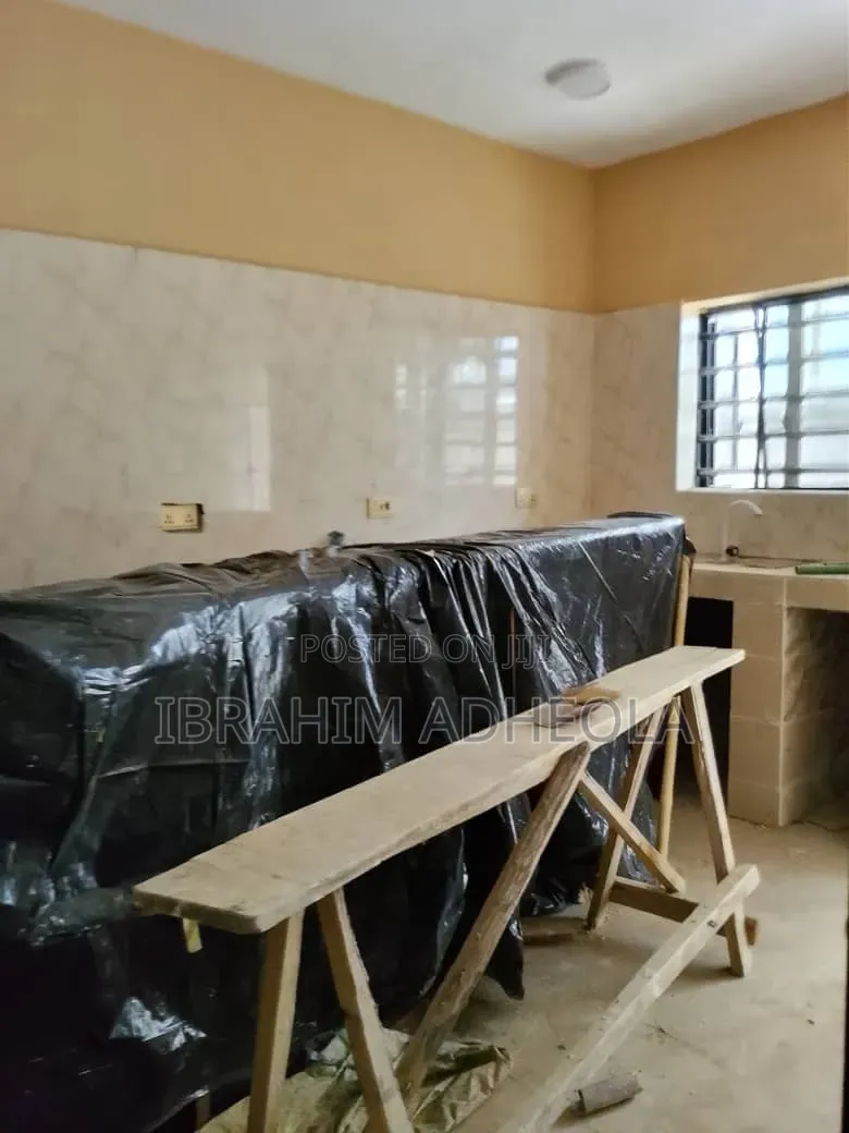 2bdrm Apartment in Egbeda Akowonjo for rent in Egbeda