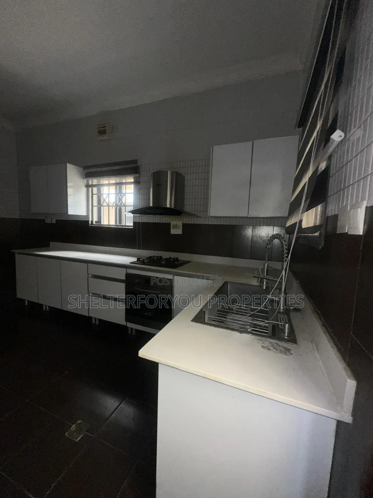 4bdrm Duplex in Victoria Island Extension for rent in Victoria Island Extension