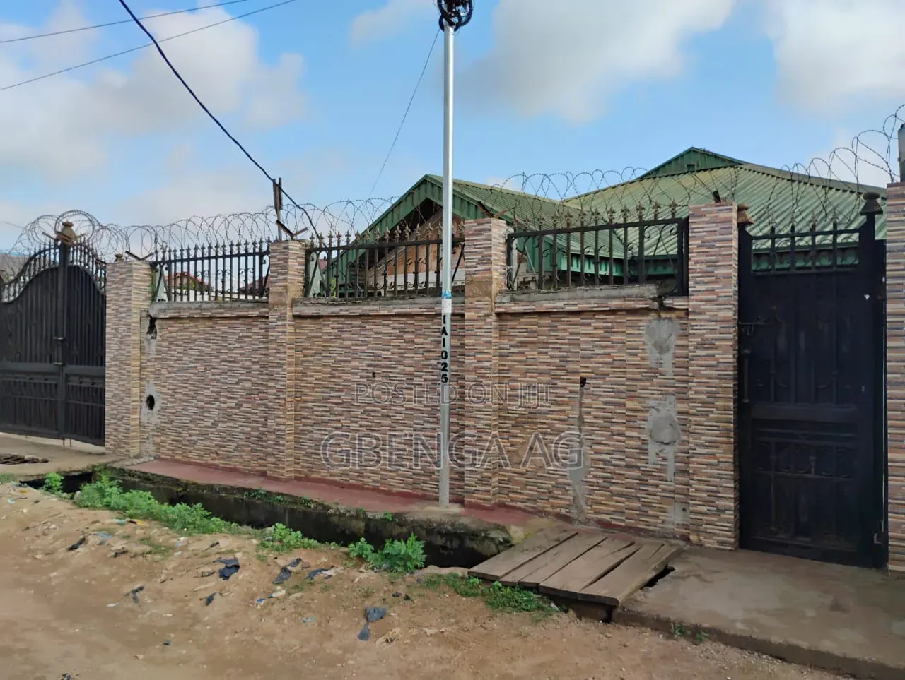 Mini Flat in Olude Ipaja By for sale in Ipaja / Ipaja