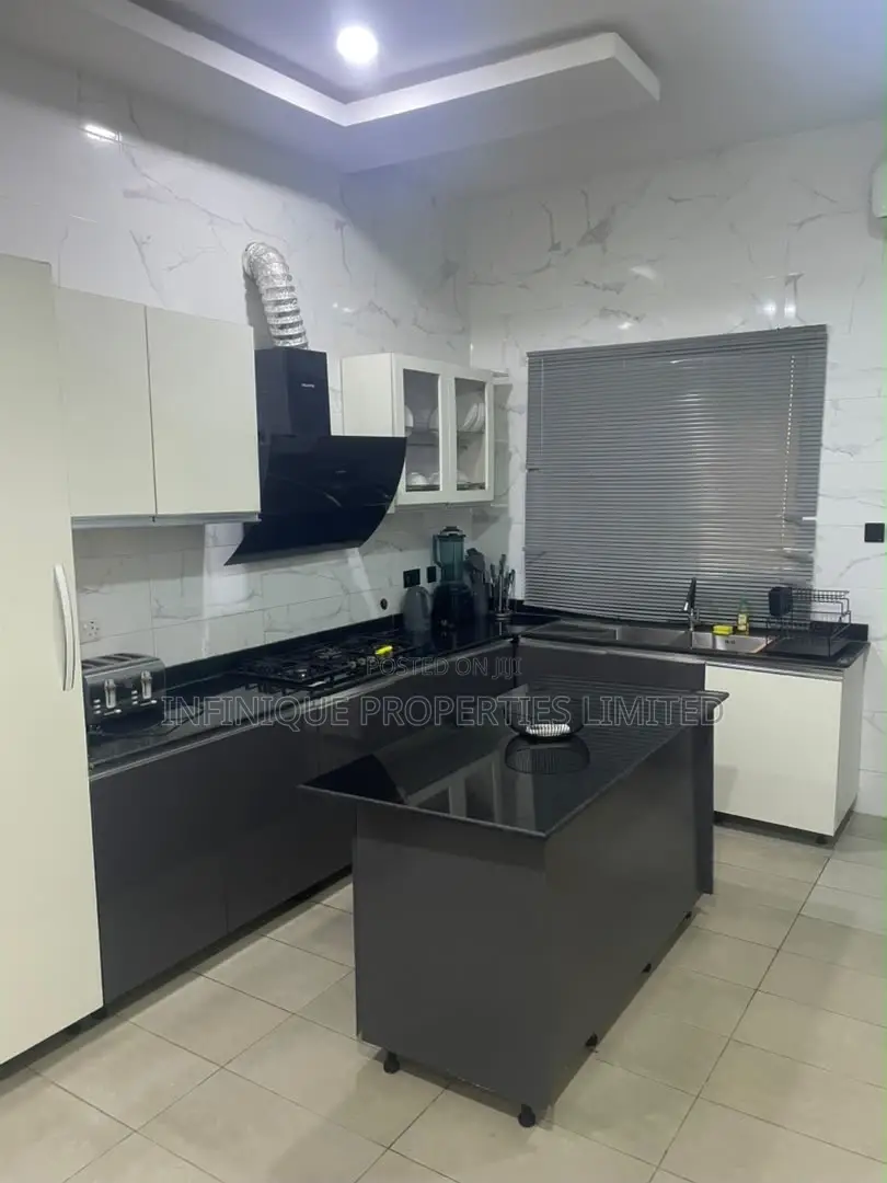 Furnished 4bdrm Townhouse/Terrace in Parkview Estate for sale in Parkview Estate