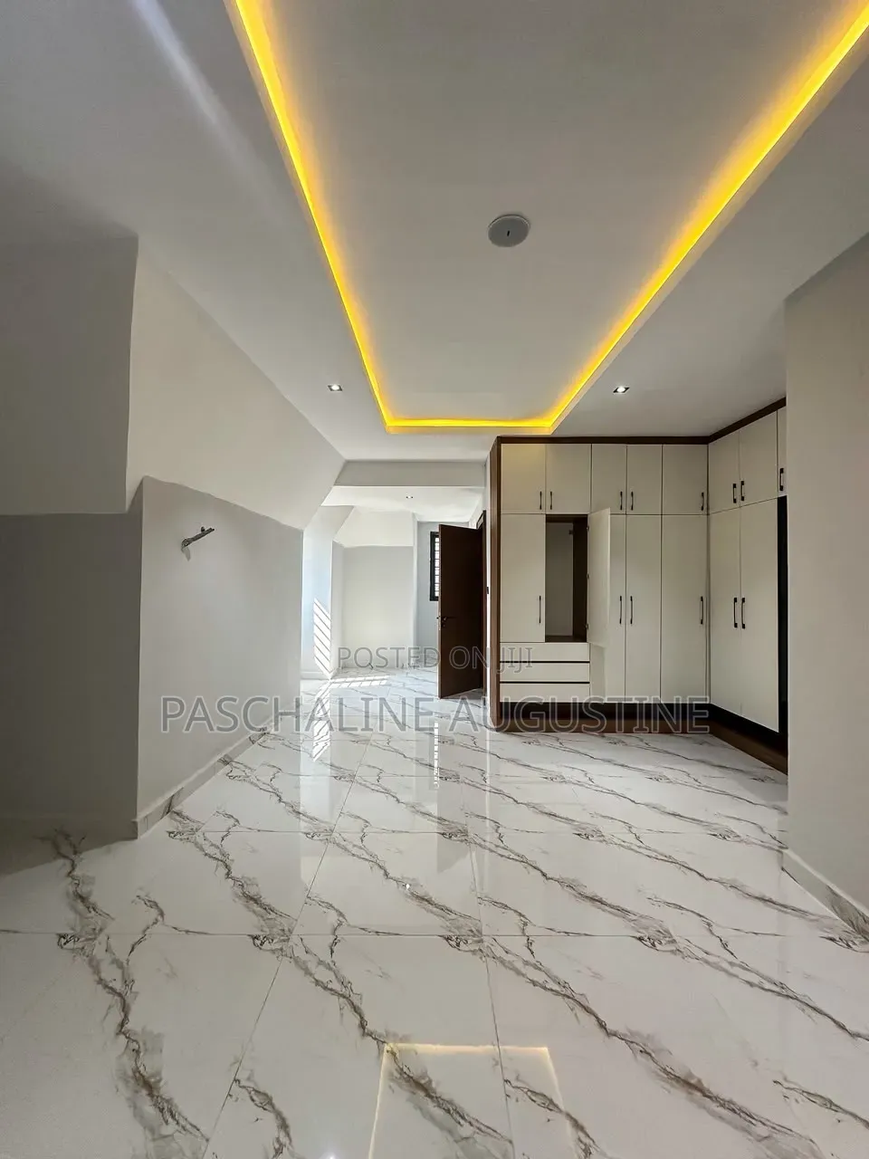 8bdrm Duplex in Zim Homes And, Karsana for sale in Karsana