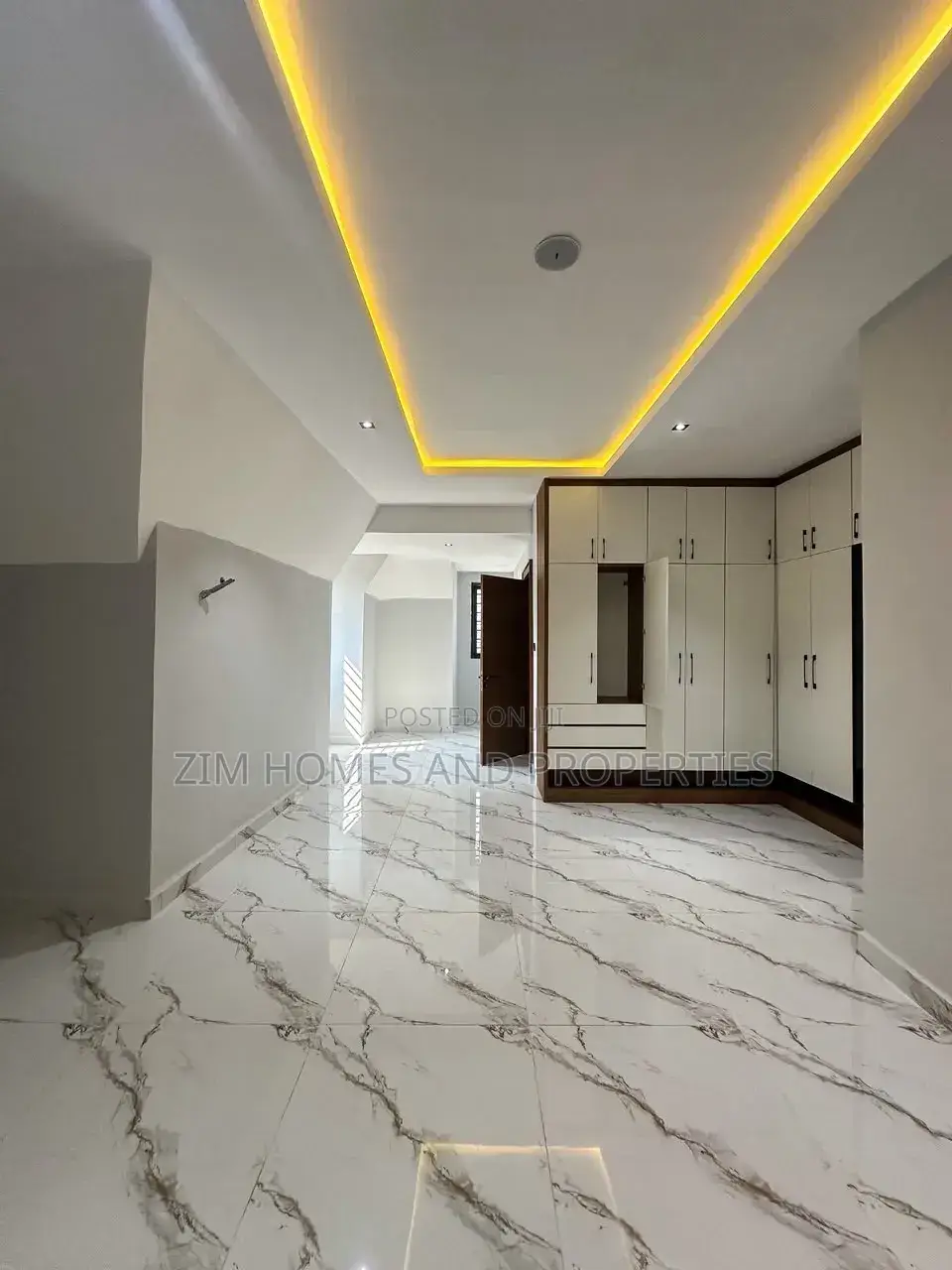 8bdrm Duplex in Zim Homes And, Karsana for sale in Karsana