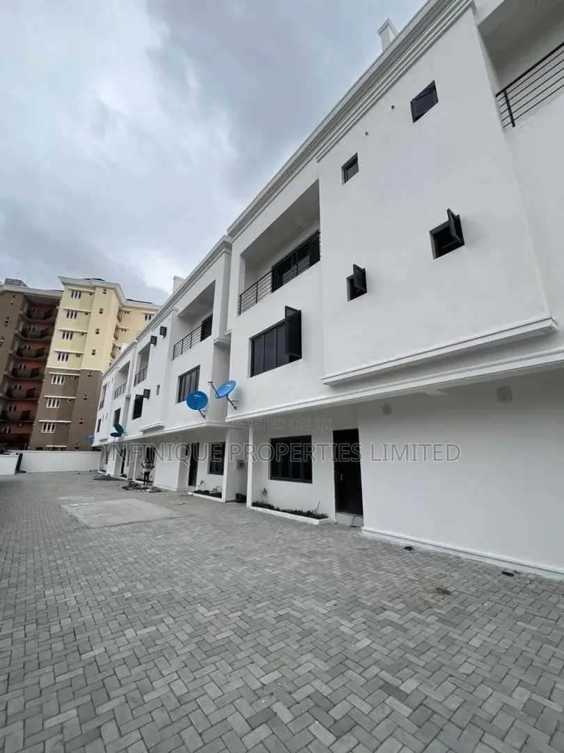4bdrm Townhouse/Terrace in Parkview Estate for sale in Parkview Estate