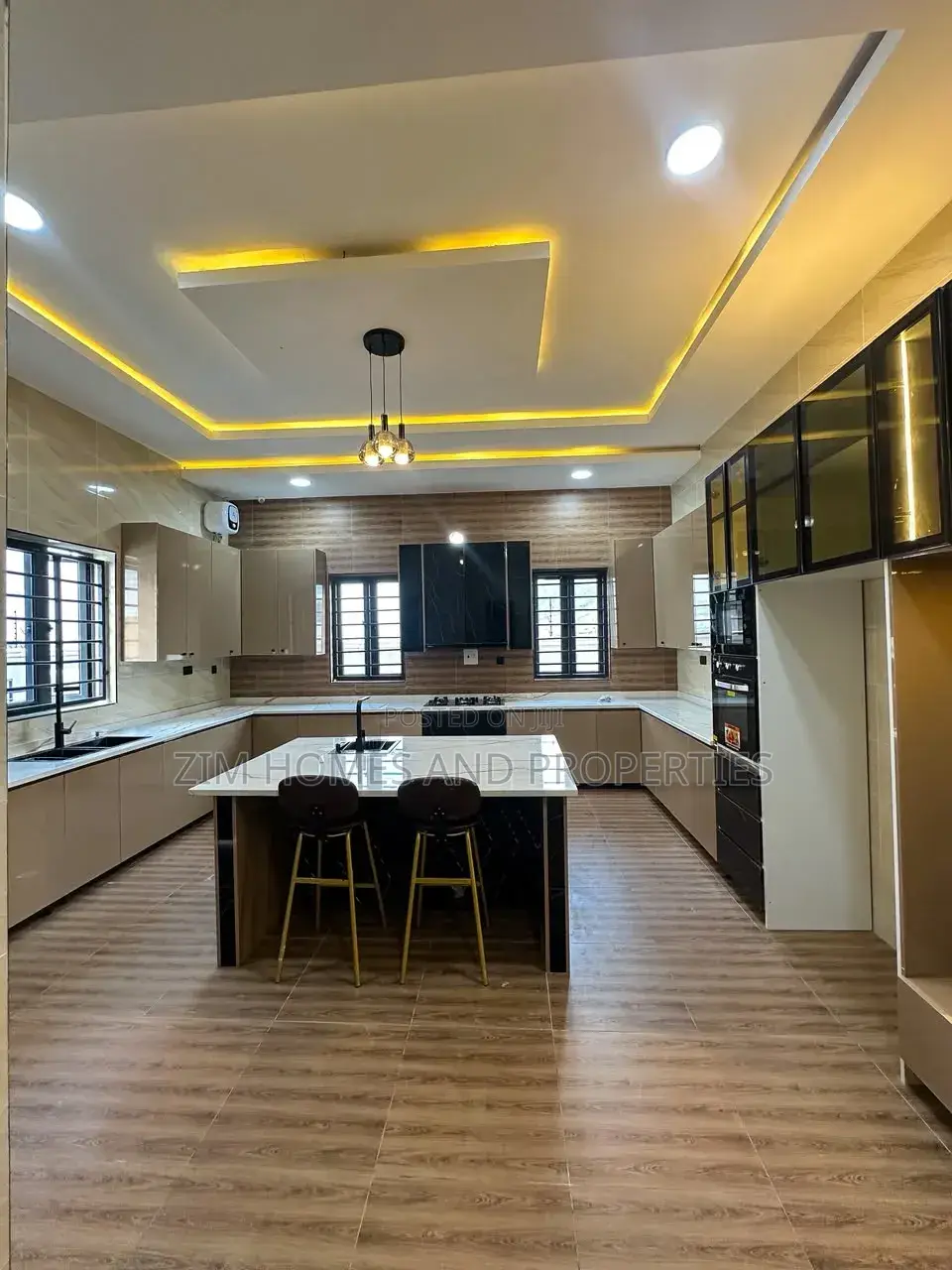 7bdrm Duplex in Zim Homes And, Karsana for sale in Karsana