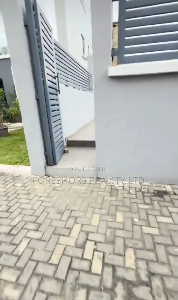 4bdrm House in Ikeja Gra for sale in Ikeja GRA
