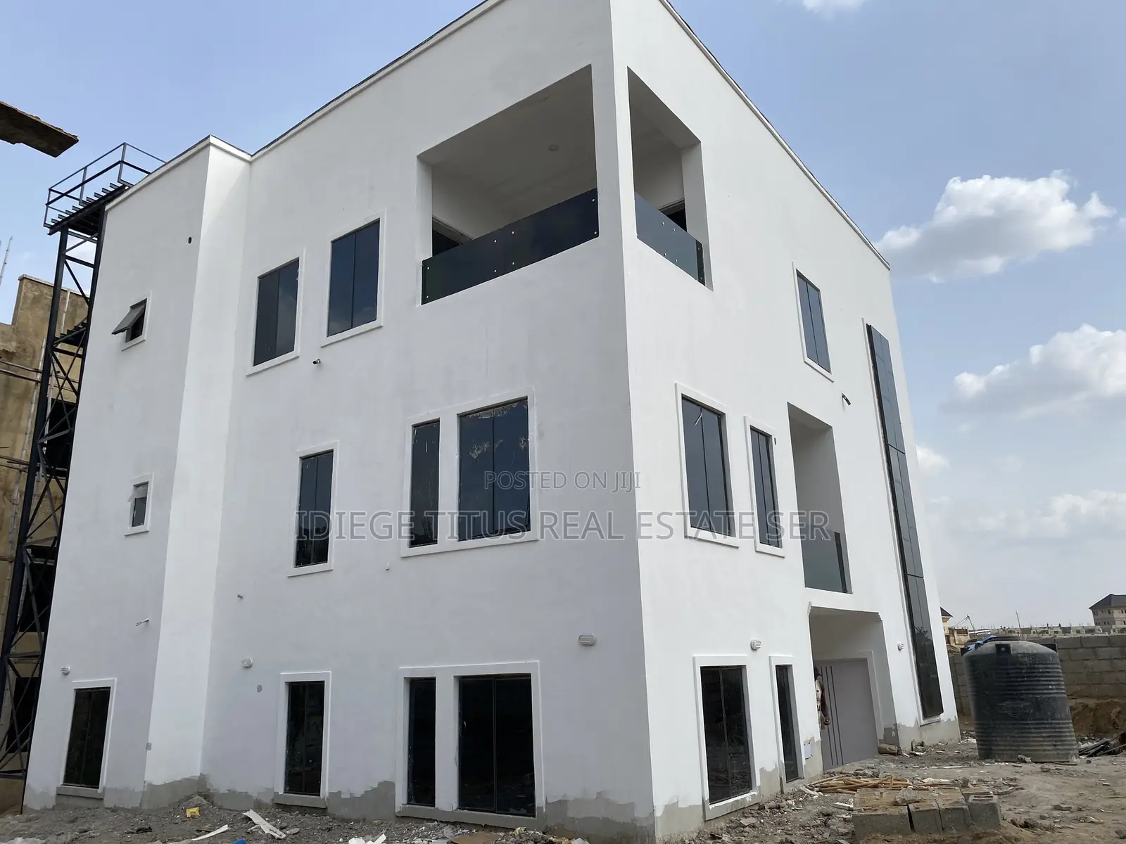 6bdrm Duplex in By Aso Radio, Katampe (Main) for sale in Katampe (Main)