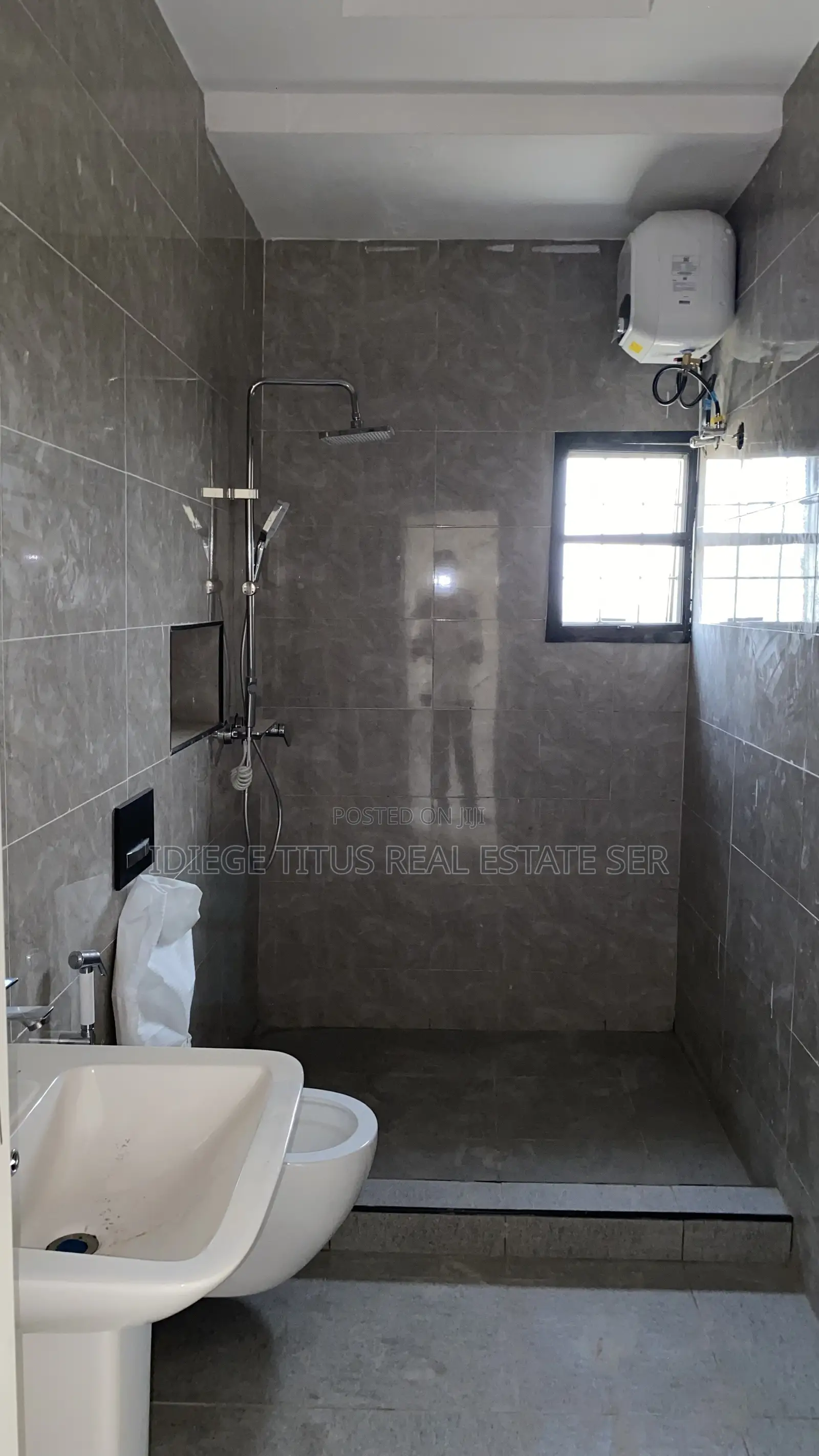 6bdrm Duplex in By Aso Radio, Katampe (Main) for sale in Katampe (Main)