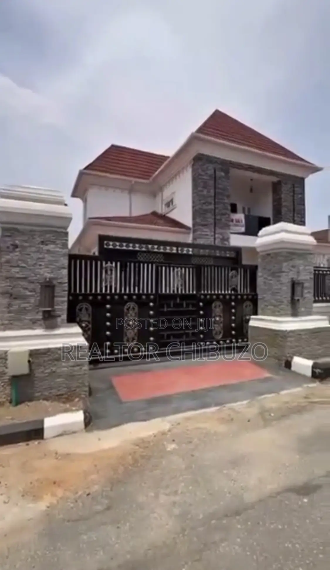 Furnished 5bdrm Duplex in River Park Estate, FHA for sale in FHA