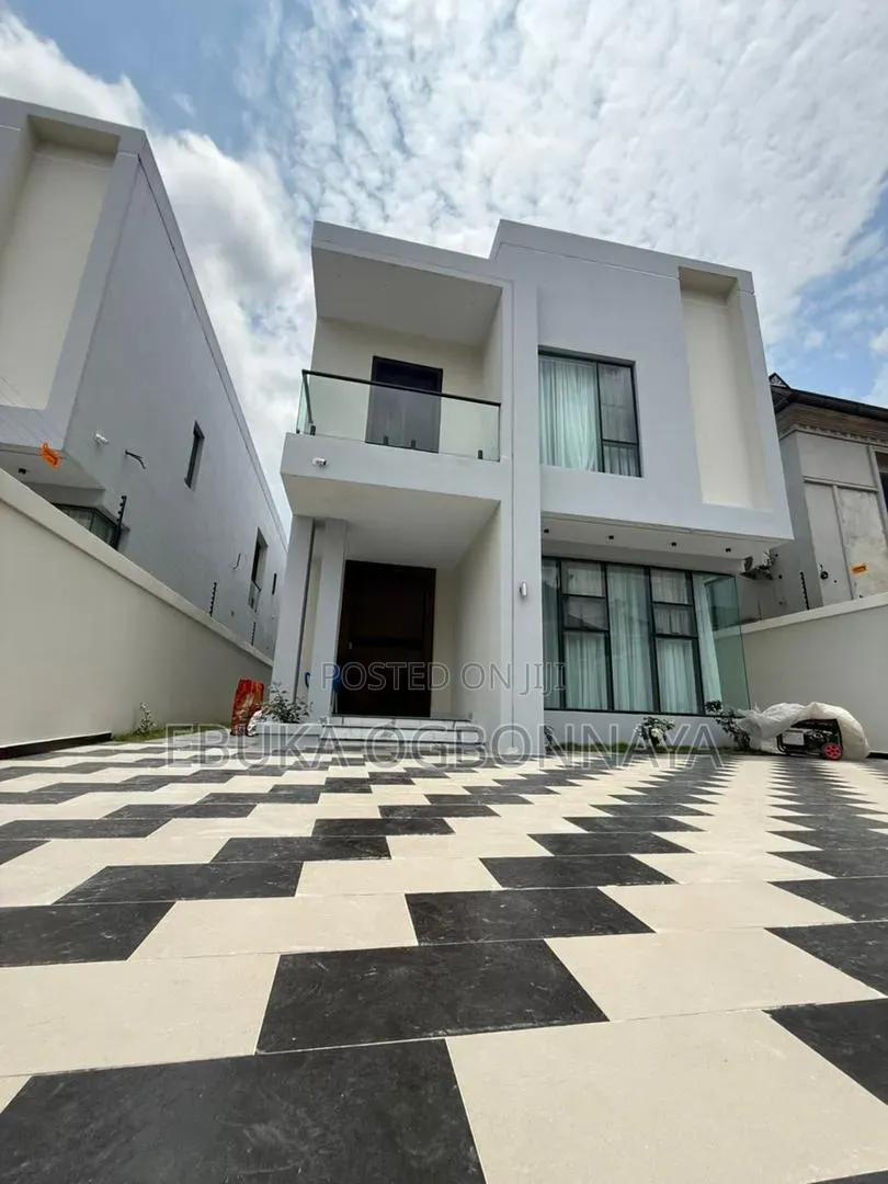 4bdrm Duplex in Gbalajam-Woji, Port-Harcourt for sale in Port-Harcourt