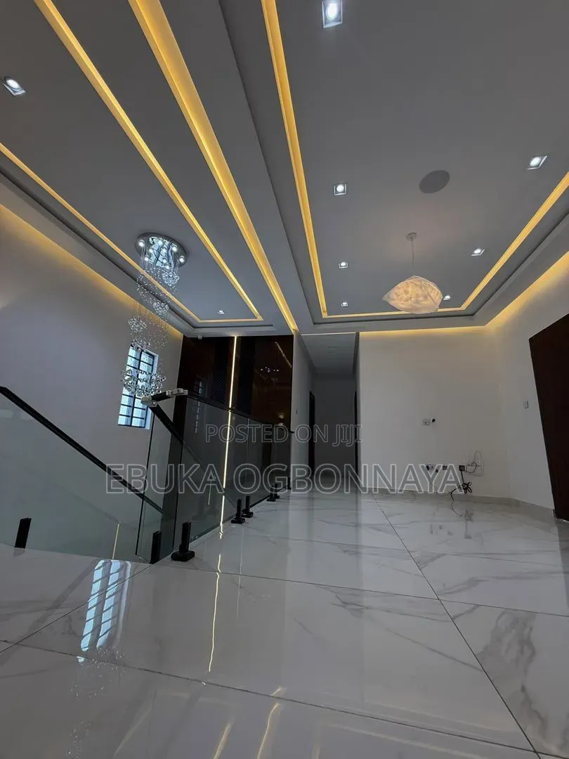 4bdrm Duplex in Gbalajam-Woji, Port-Harcourt for sale in Port-Harcourt