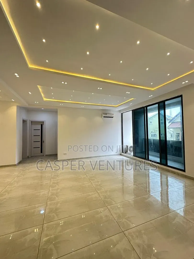 3bdrm Apartment in Chris Madueke, Lekki Phase 1 for sale in Lekki Phase 1
