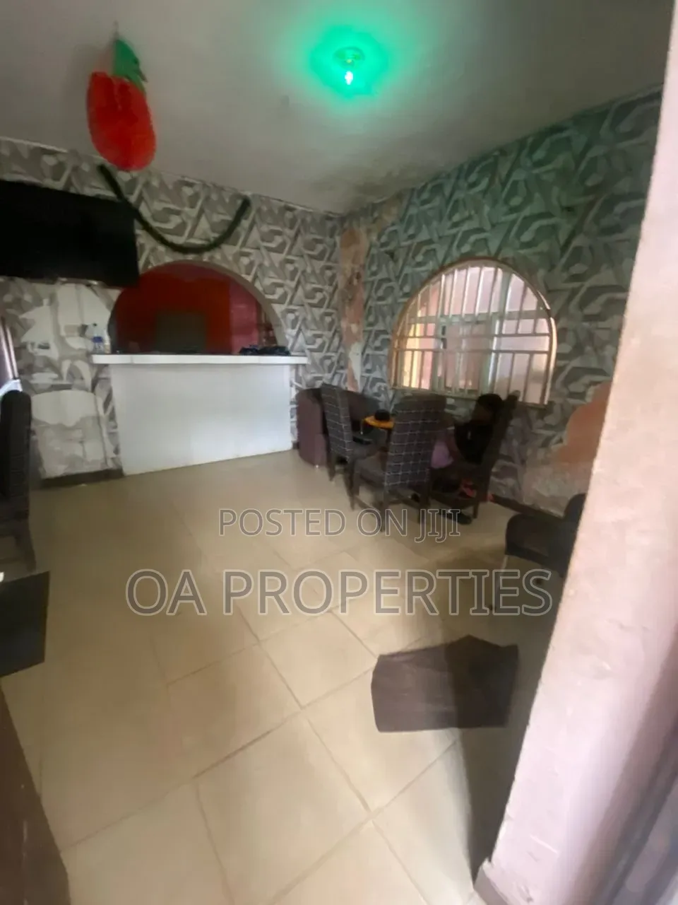 13rooms Hotel for Lease or Sales at Alakia, in the Heart of Ibadan* in Alakia