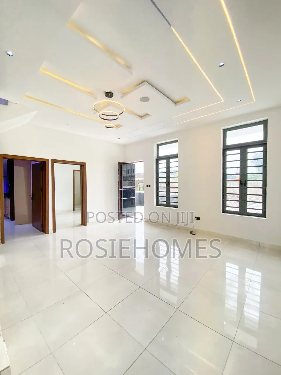 3bdrm Duplex in Sangoted, Sangotedo for sale in Sangotedo