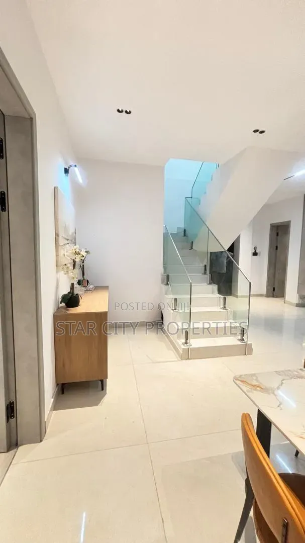 4bdrm Maisonette in Ikoyi Lagos for sale in Old Ikoyi