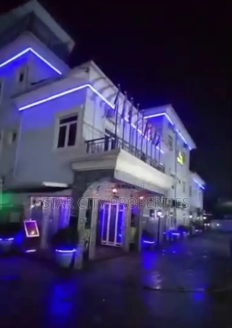 170 Rooms Mega Hotel at Amuwo Odofin Lagos State in Ibeshe / Amuwo-Odofin