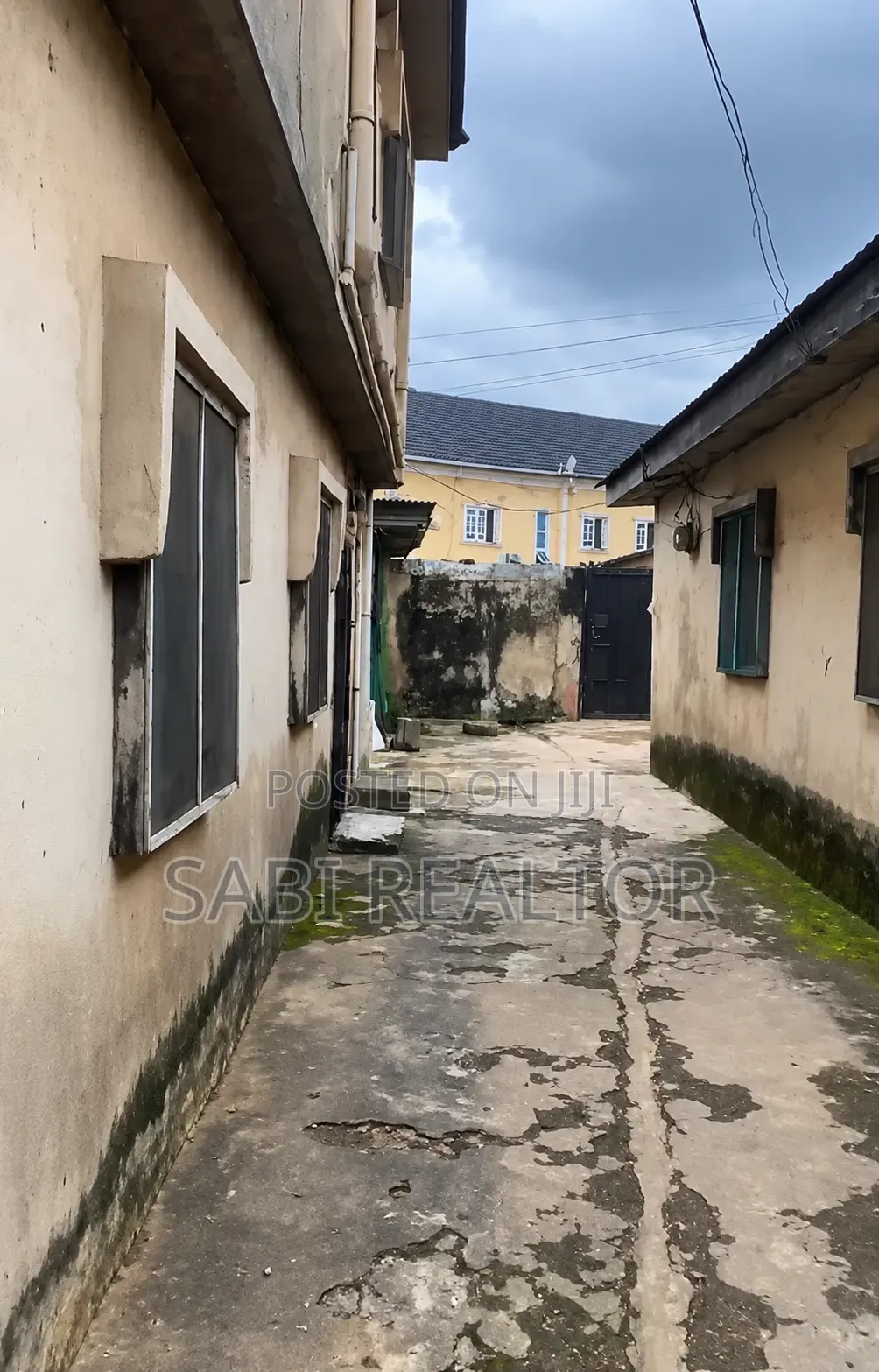 Furnished 2bdrm Block of Flats in Igando / Ikotun/Igando for sale in Igando / Ikotun/Igando