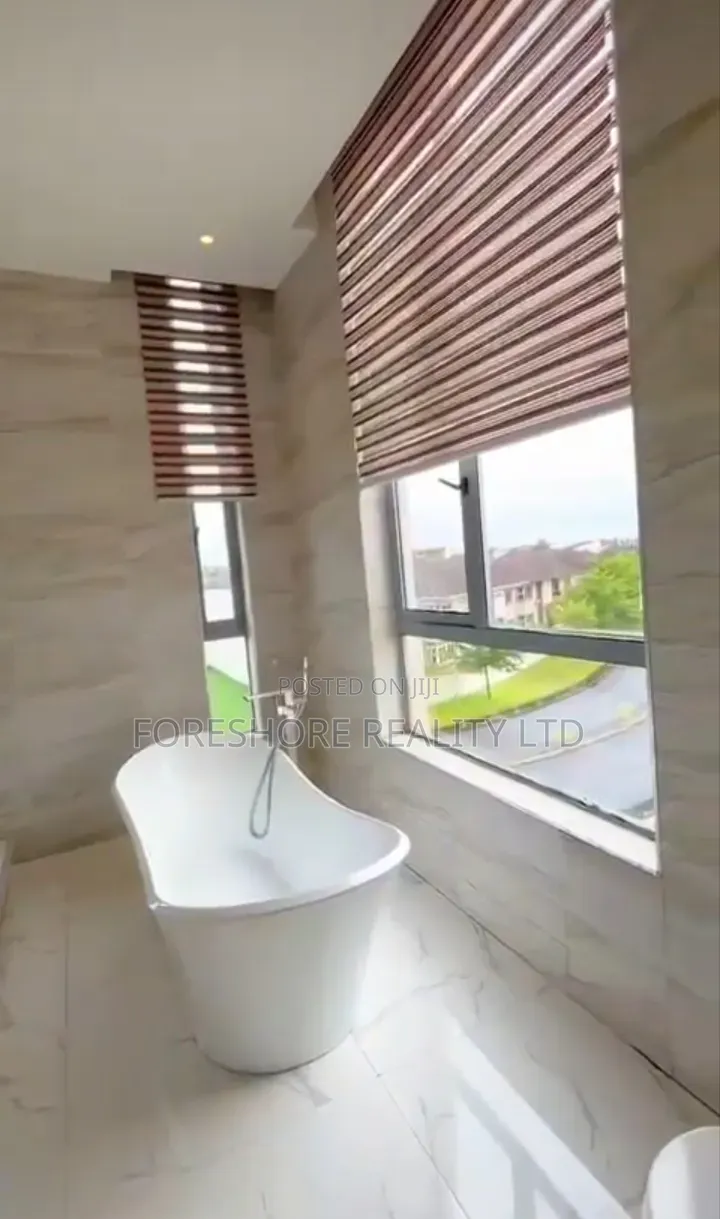 Furnished 5bdrm Duplex in Pinook, Osapa london for sale in Osapa london