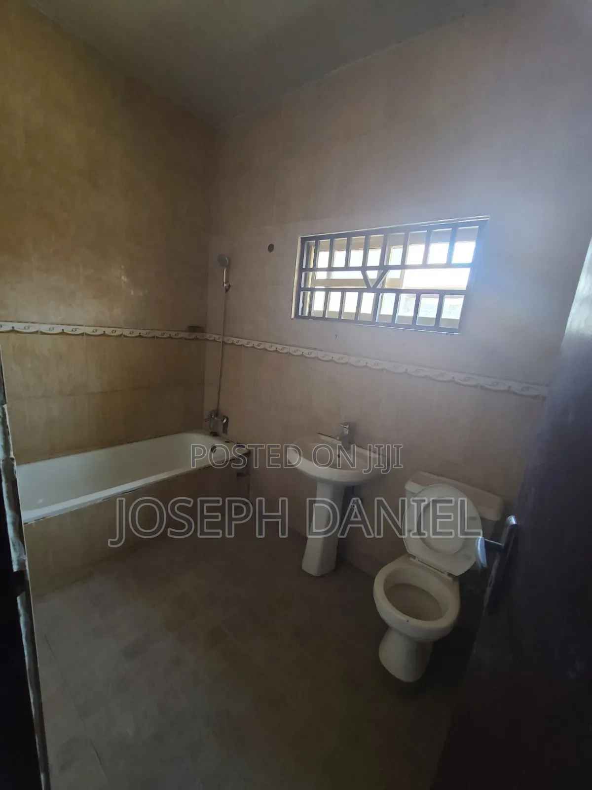 4bdrm Bungalow in Mayfair Garden, Awoyaya for rent in Awoyaya