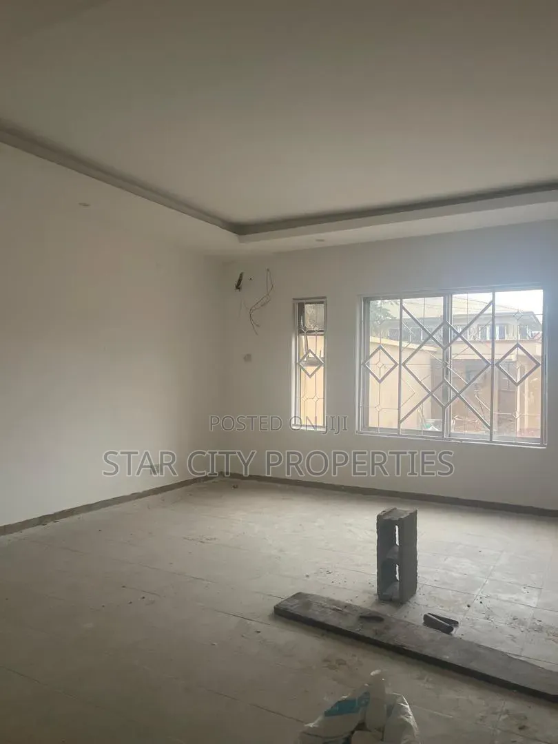 4bdrm House in Magodo Phase 2 for rent in GRA Phase 2 Shangisha