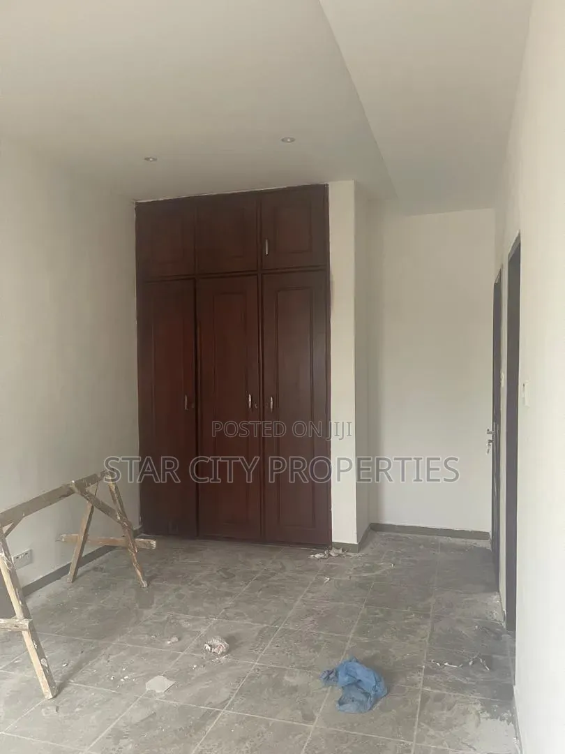 4bdrm House in Magodo Phase 2 for rent in GRA Phase 2 Shangisha
