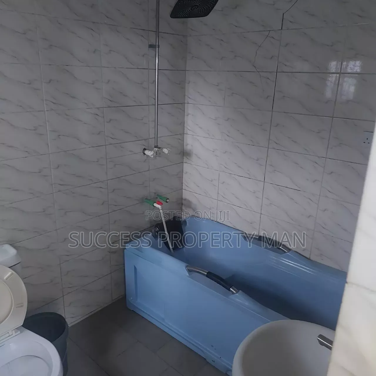 4bdrm Duplex in Woji for sale in Woji