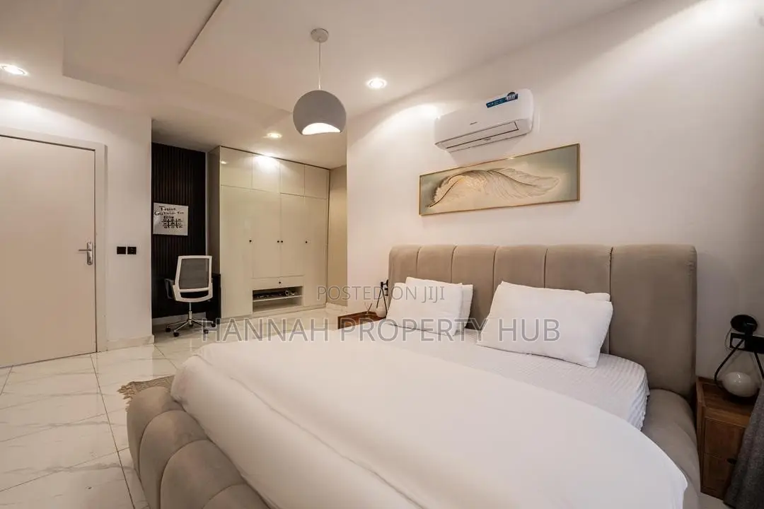 2 Bedroom Service Apartment in Lekki