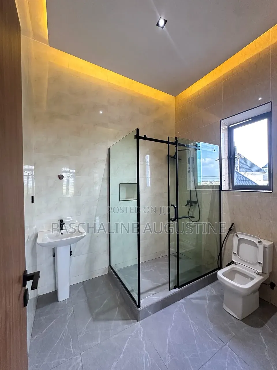 8bdrm Duplex in Zim Homes And, Karsana for sale in Karsana