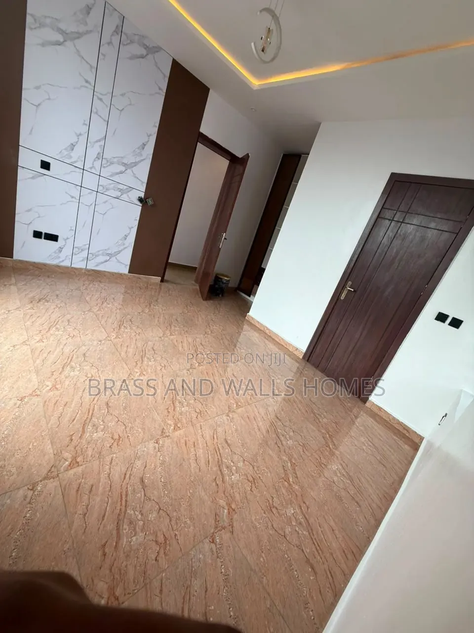 Furnished 3bdrm Duplex in Osapa london for sale in Osapa london