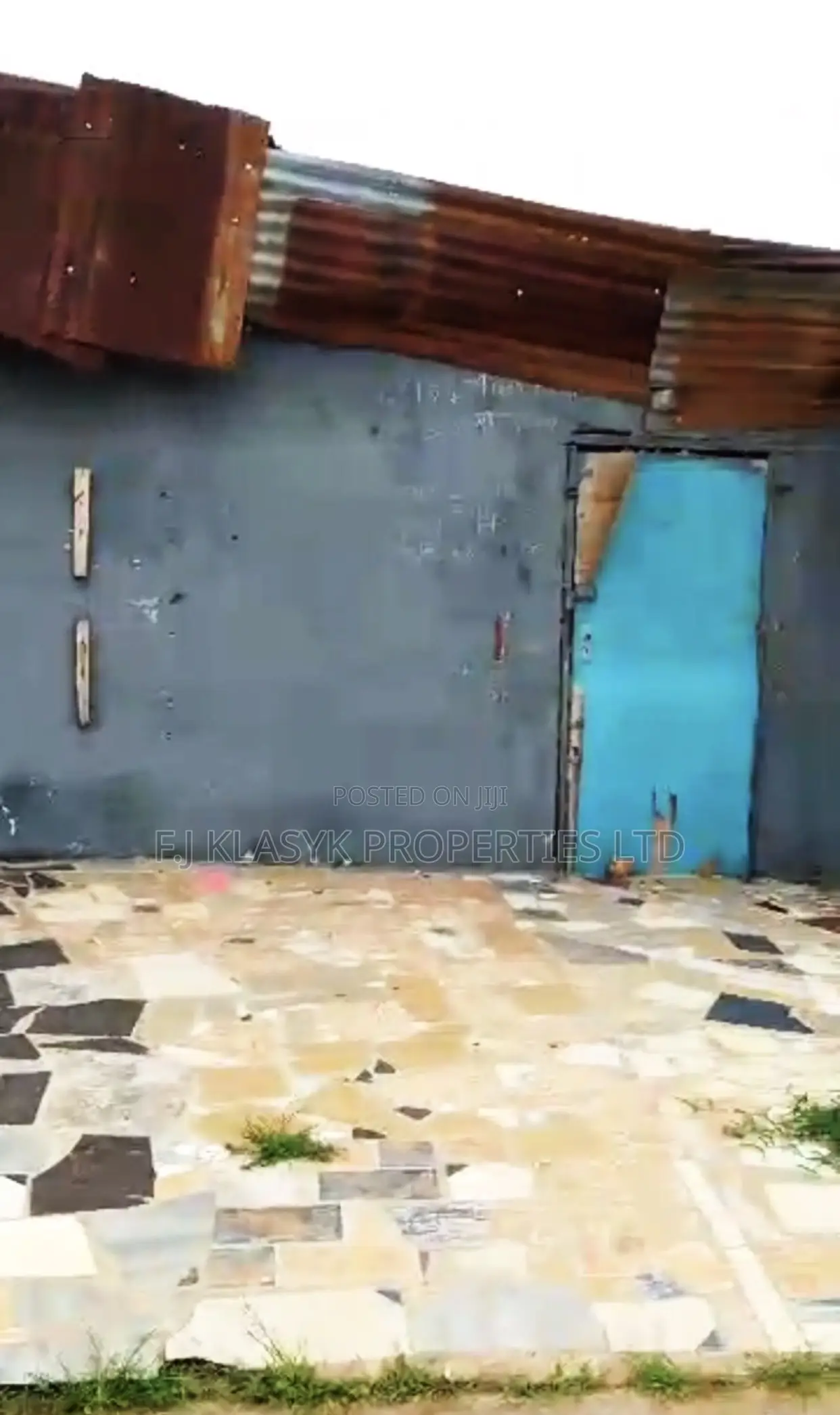 50ft by 100ft Property for Sale in Benin City