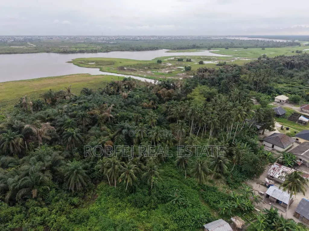 Limited Land Opportunity in Ibeju-Lekki! in Bogije