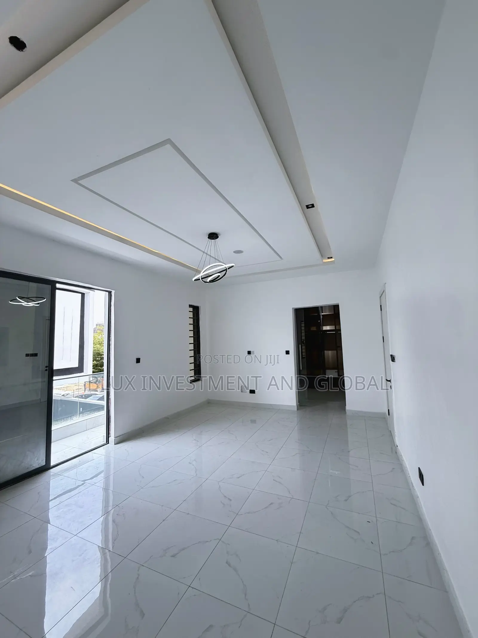 4bdrm Duplex in Idado Estate for sale in Idado