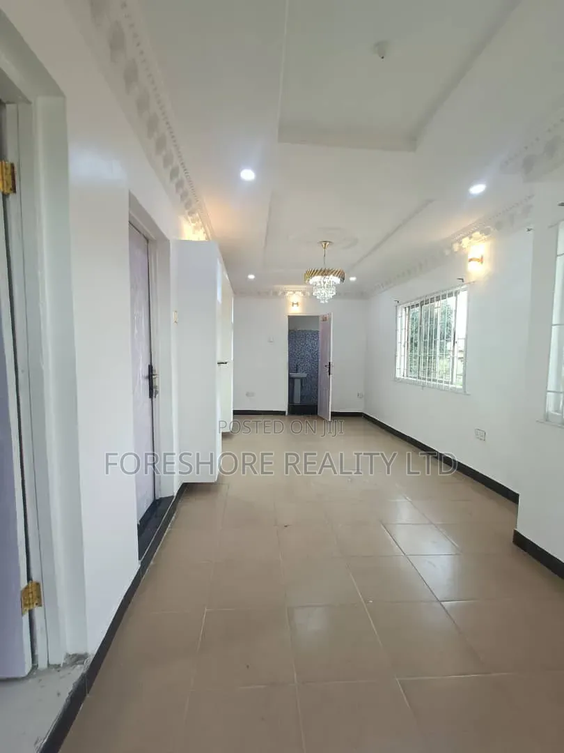2bdrm Apartment in Mende for rent in Mende