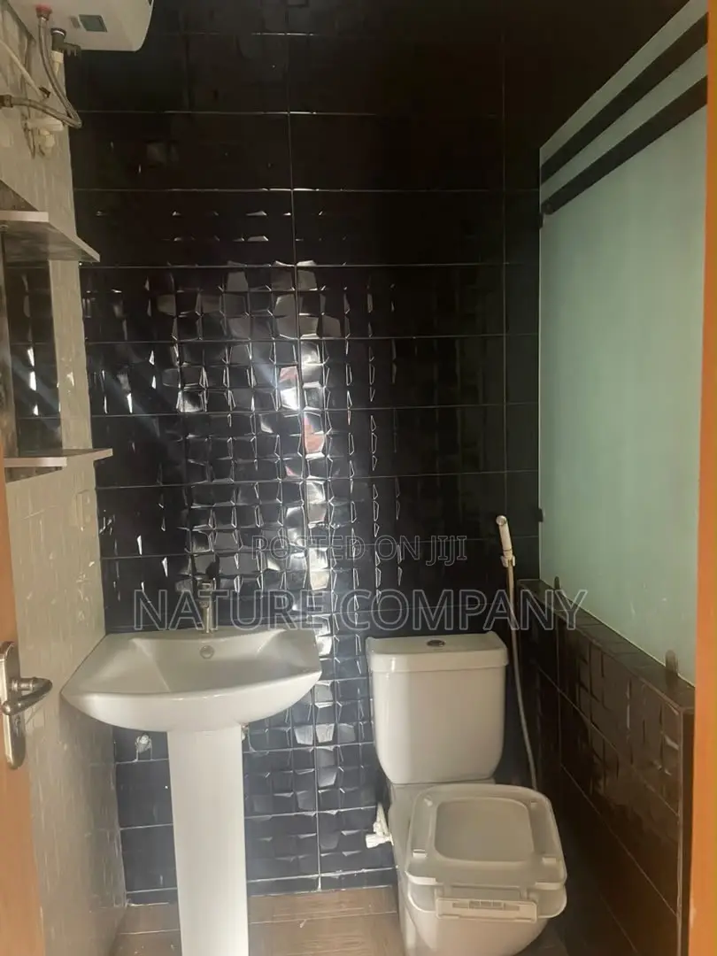 4bdrm Duplex in Magodo Isheri for rent in Magodo Isheri