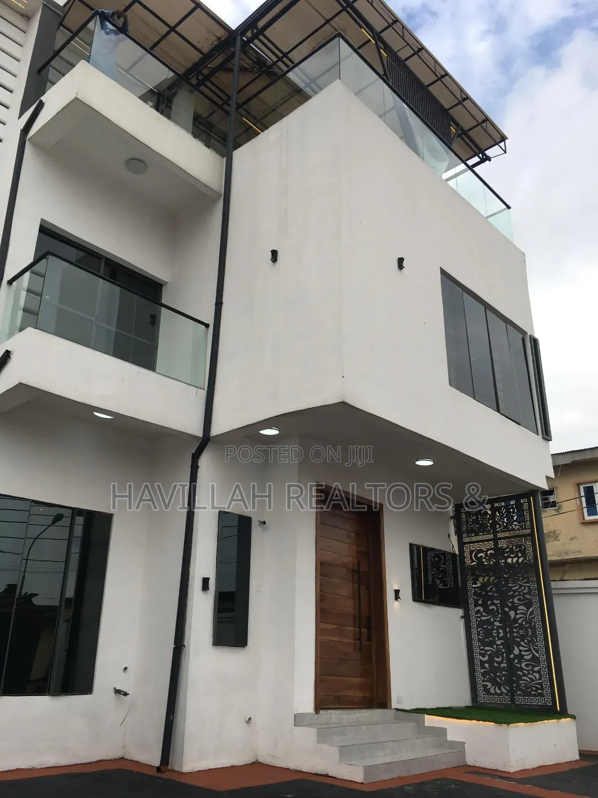 4bdrm Duplex in Ifako-Ogba for sale in Ifako-Ogba