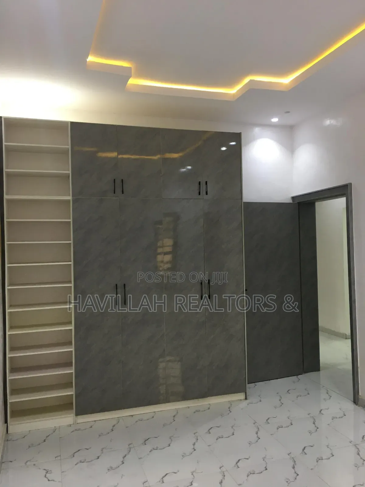 4bdrm Duplex in Ifako-Ogba for sale in Ifako-Ogba