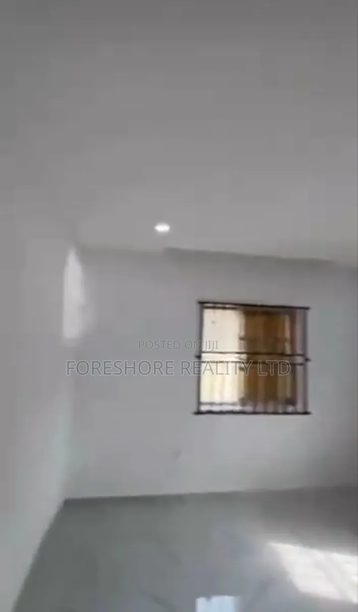 3bdrm Apartment in Soluyi for rent in Soluyi
