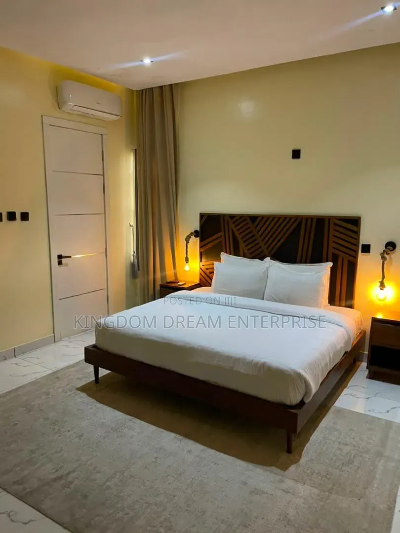 Furnished 4bdrm Duplex in Park View Estate for rent in Parkview Estate