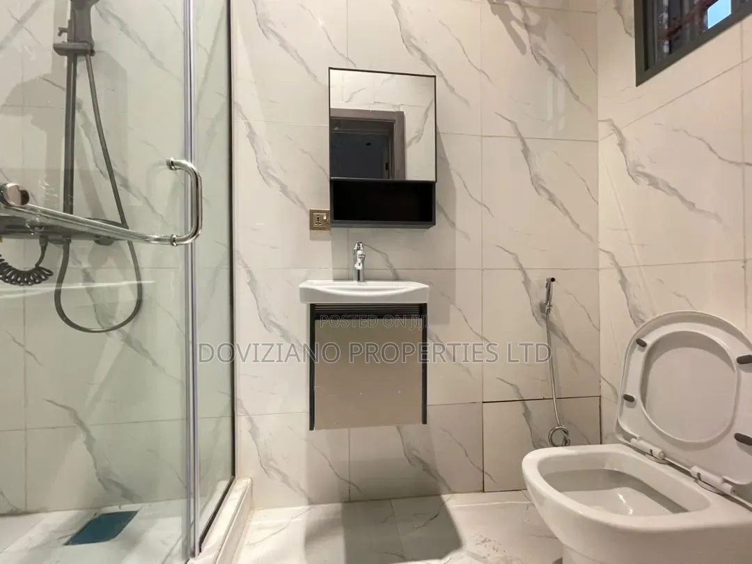 4bdrm Apartment in Ikeja GRA for sale in Ikeja GRA