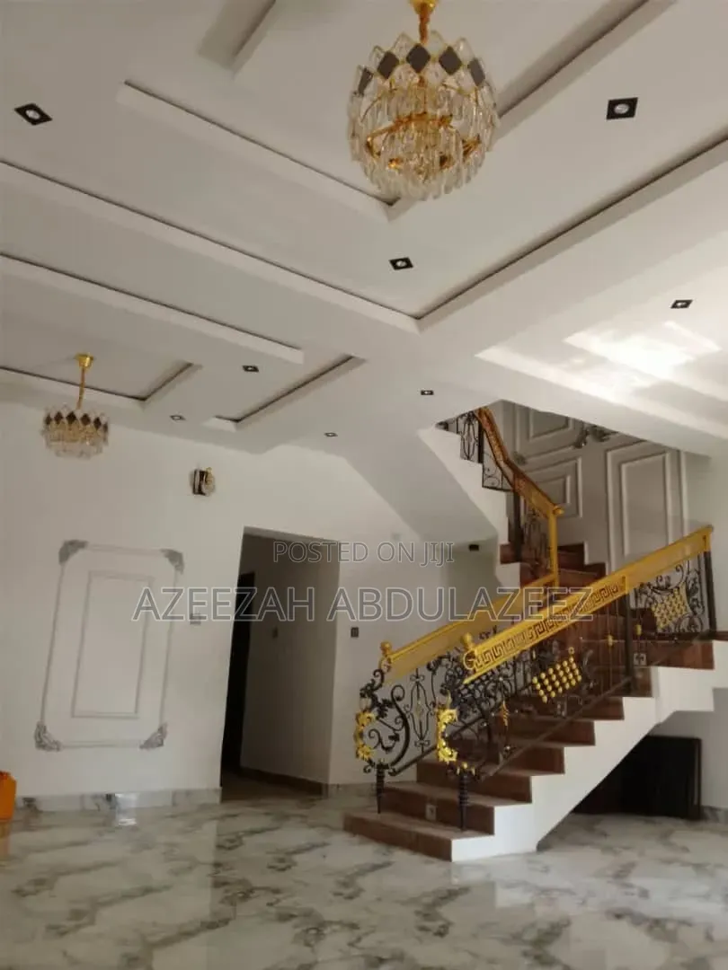 4bdrm Duplex in Sabon Lugbe for rent in Sabon Lugbe