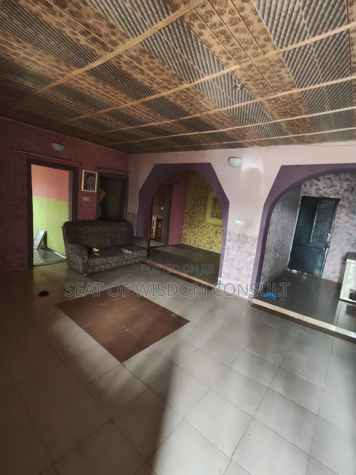 3bdrm Bungalow in Arulogun, Off for sale in Iwo Road