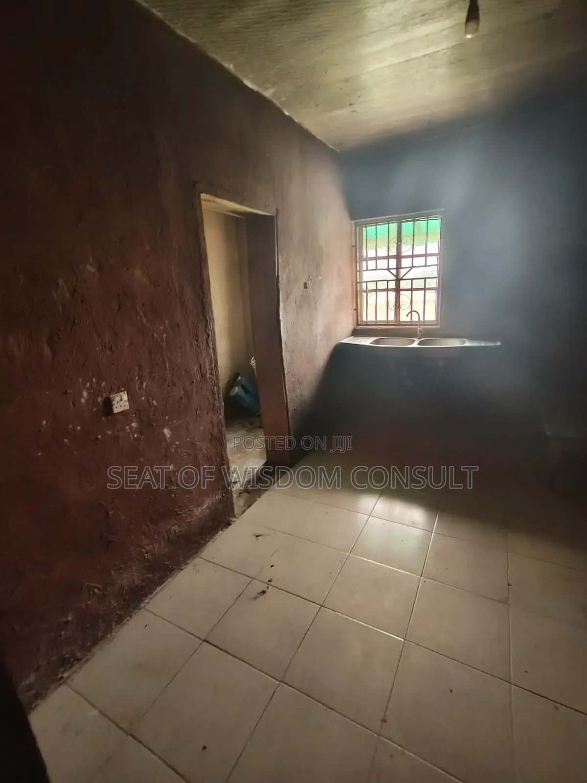 3bdrm Bungalow in Arulogun, Off for sale in Iwo Road