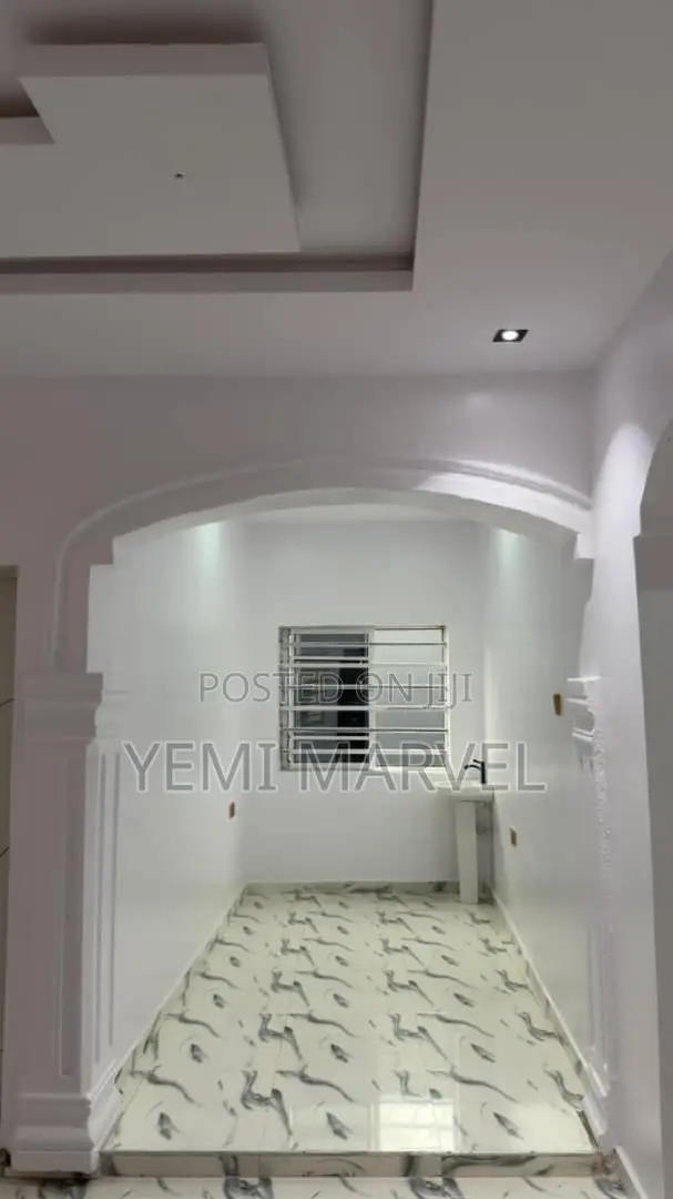 2bdrm Block of Flats in Alasa Estate After for rent in Akala Express