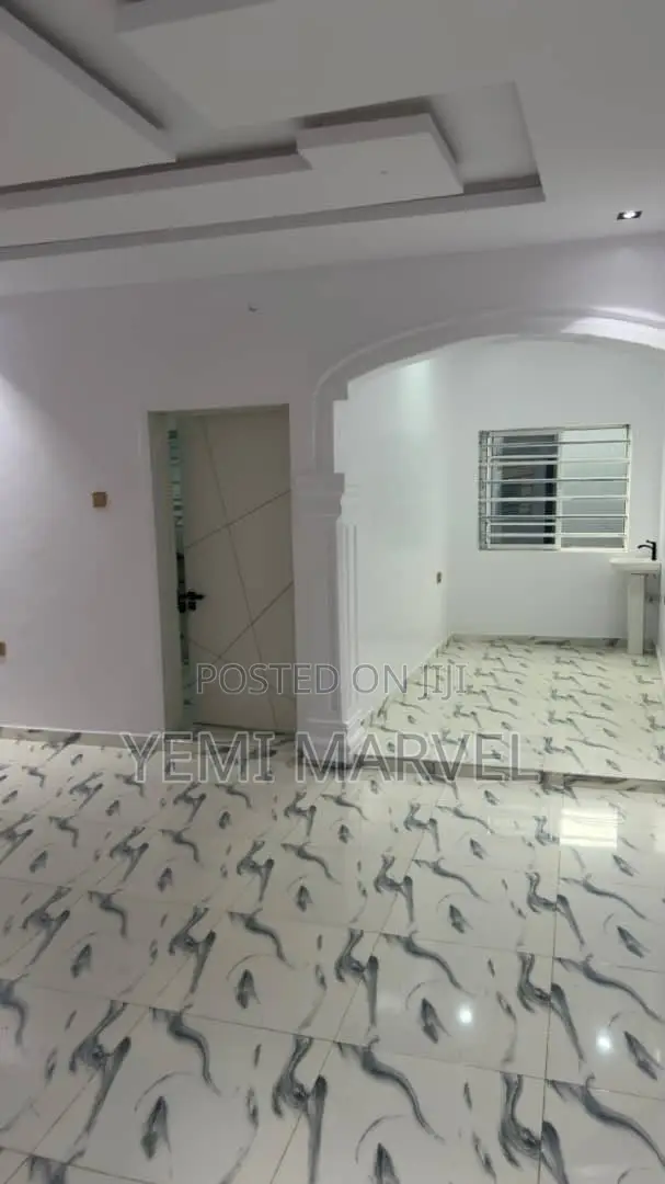 2bdrm Block of Flats in Alasa Estate After for rent in Akala Express