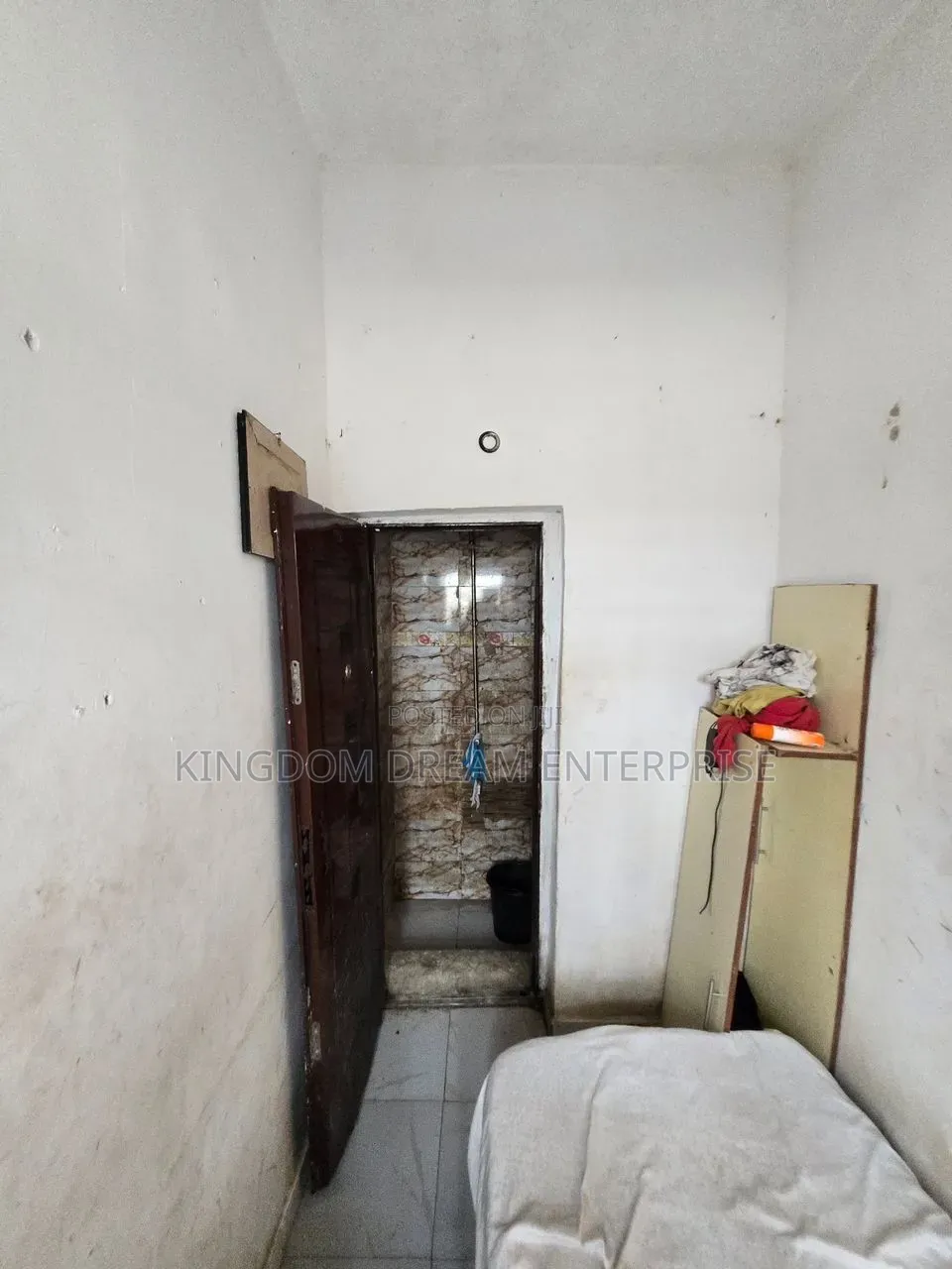 Studio Apartment in Chevron Alternative for rent in Chevron