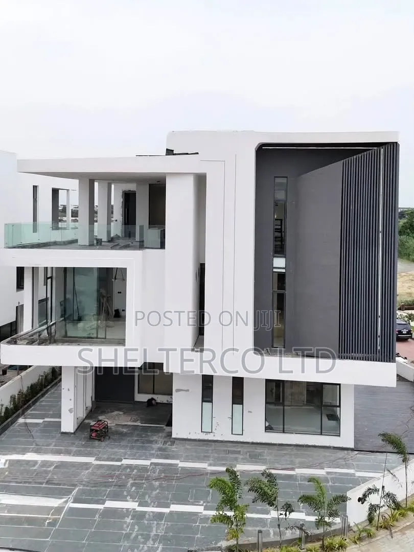 6bdrm Duplex in Estate, Osapa london for sale in Osapa london