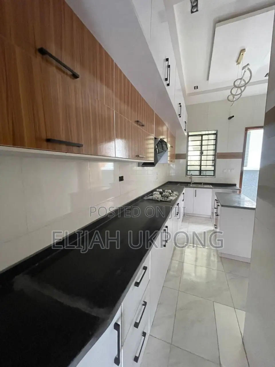 1bdrm Shared Apartment in Ikota Villa for rent in Ikota