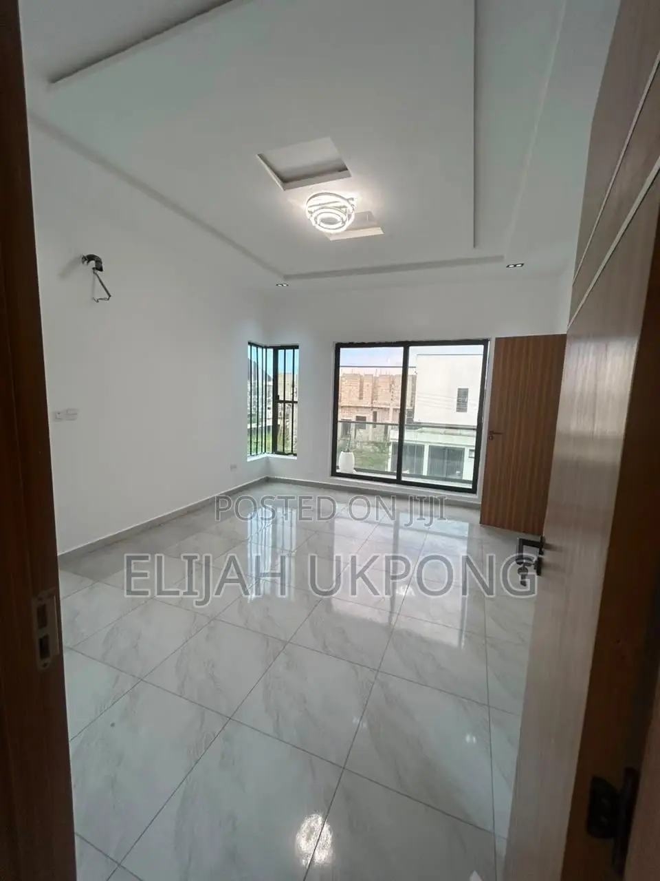 1bdrm Shared Apartment in Ikota Villa for rent in Ikota