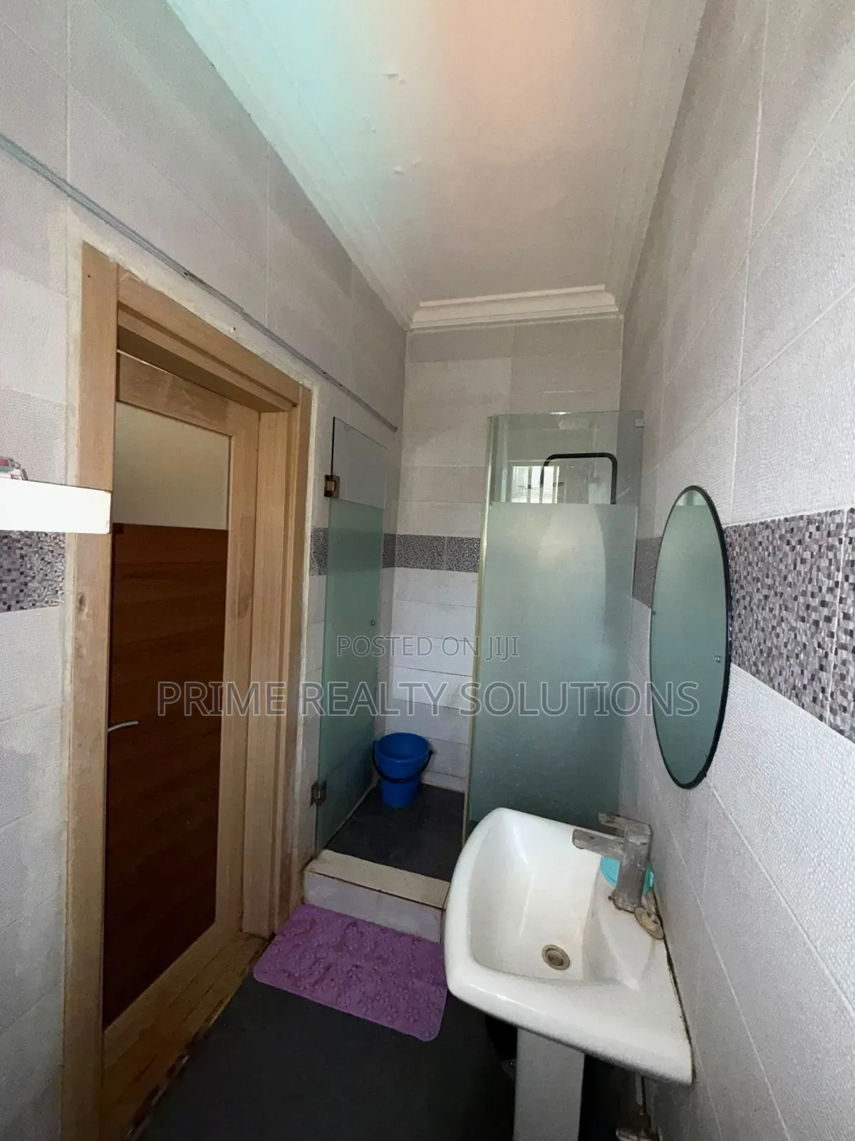 Furnished Mini Flat in Lekki Phase 1 for rent in Lekki Phase 1