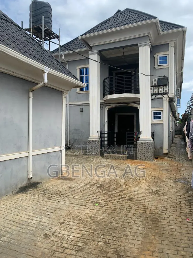 2bdrm Block of Flats in Off Isuti Road for sale in Igando / Ikotun/Igando