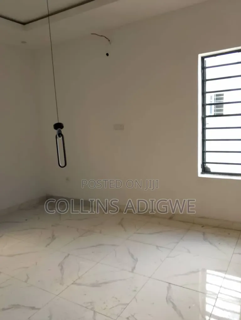 2bdrm Apartment in Olokonla Sangotedo for sale in Sangotedo